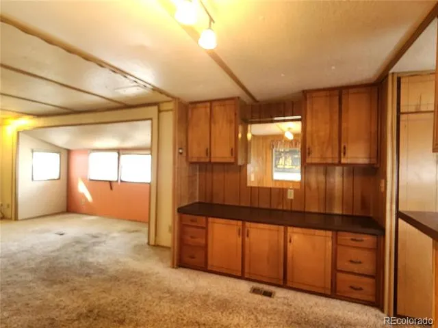 729 17th Avenue Longmont, CO 80501