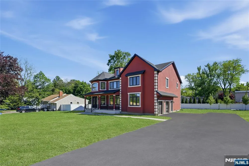 1690 Hamburg Turnpike Wayne, NJ 07470