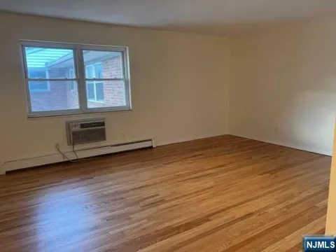 275 River Road H