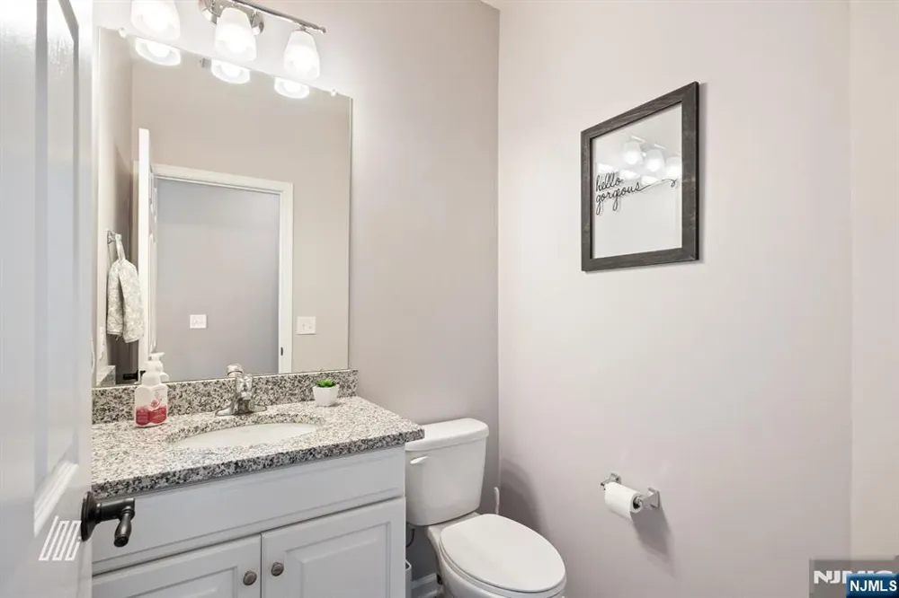 107 Wesmont Drive Wood Ridge, NJ 07075