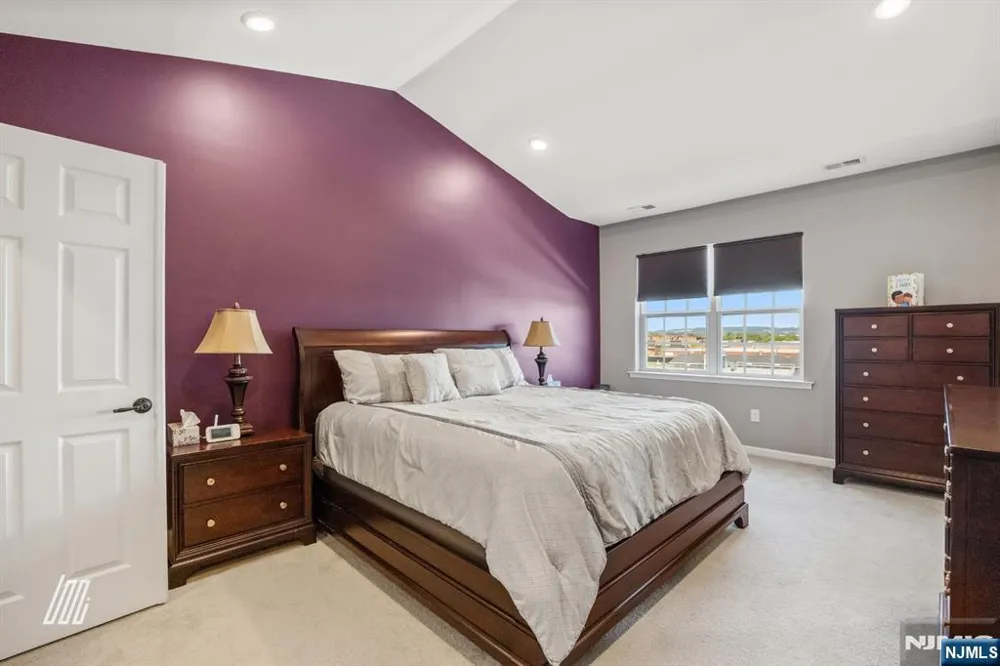 107 Wesmont Drive Wood Ridge, NJ 07075