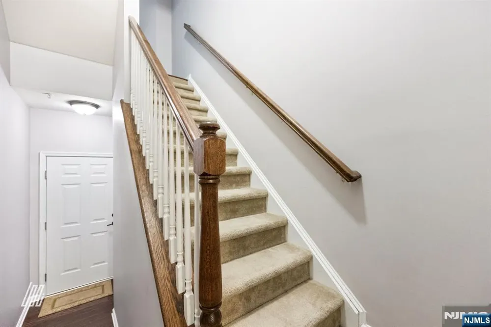 107 Wesmont Drive Wood Ridge, NJ 07075