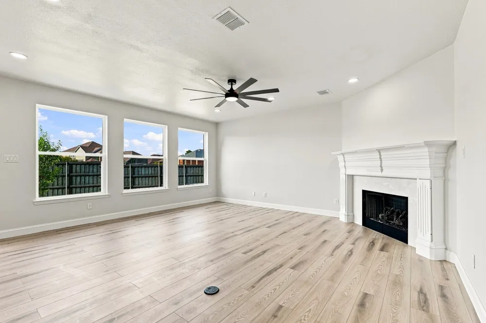 4421 Red Barn Richardson, TX 75082