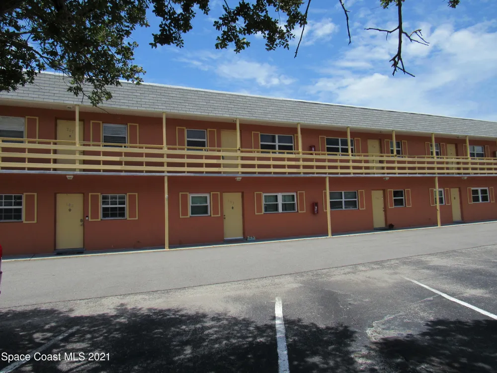 400 Catalina Road #203 Cocoa Beach, FL 32931