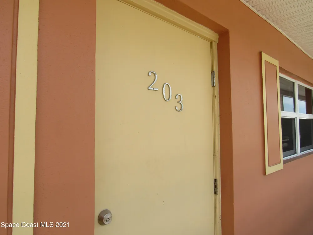 400 Catalina Road #203 Cocoa Beach, FL 32931