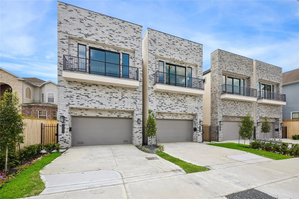 1520 W 21st St #A Houston, TX 77008