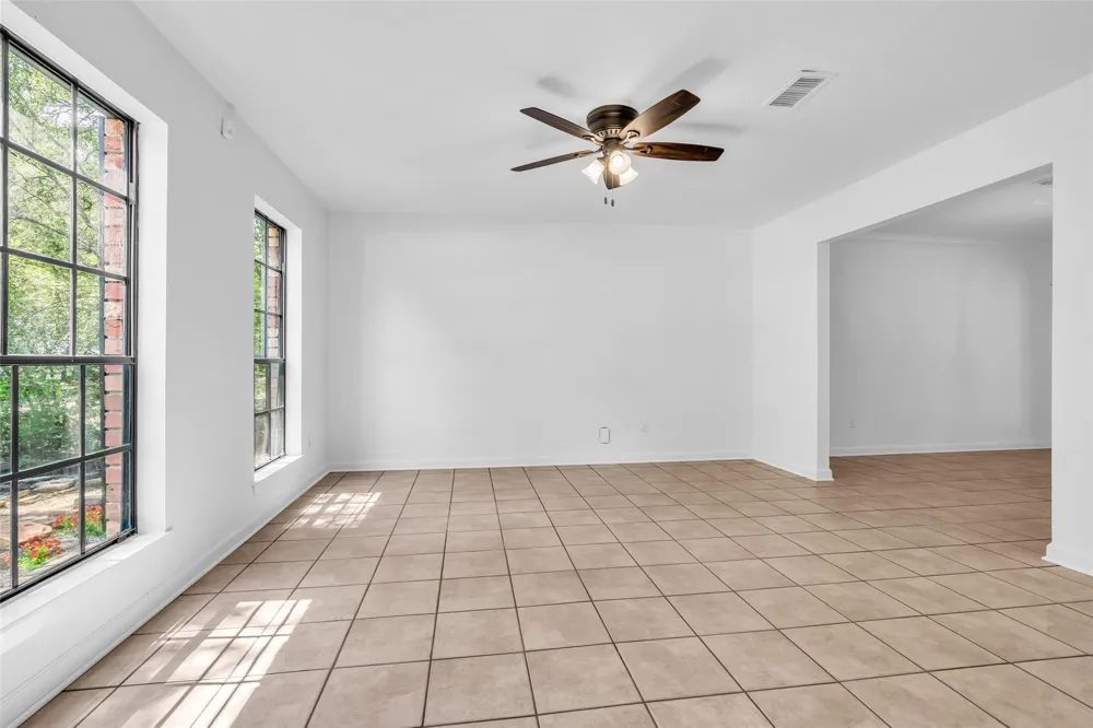 259 E Rainbow Ridge Circle The Woodlands, TX 77381
