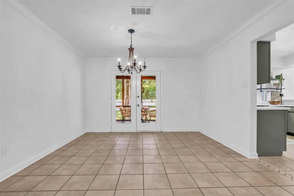 259 E Rainbow Ridge Circle The Woodlands, TX 77381