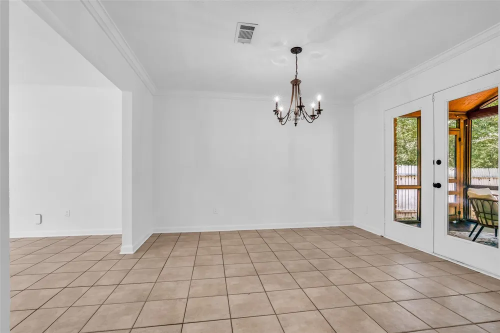 259 E Rainbow Ridge Circle The Woodlands, TX 77381