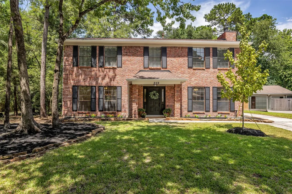 259 E Rainbow Ridge Circle The Woodlands, TX 77381