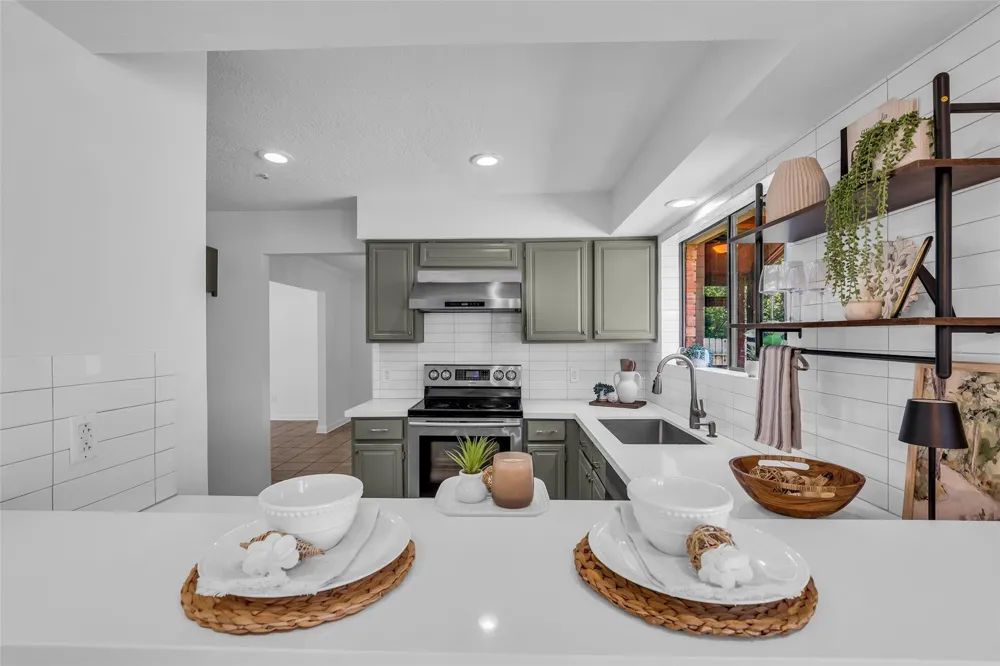 259 E Rainbow Ridge Circle The Woodlands, TX 77381