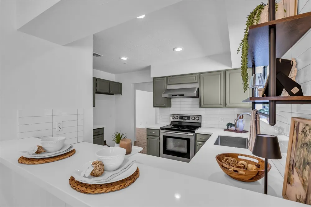 259 E Rainbow Ridge Circle The Woodlands, TX 77381