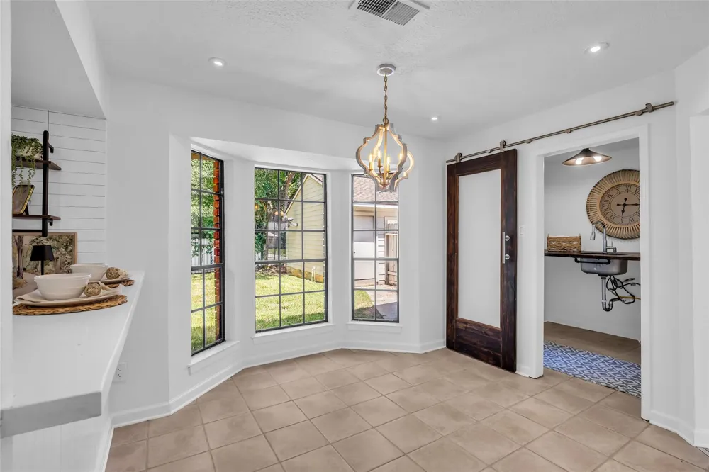 259 E Rainbow Ridge Circle The Woodlands, TX 77381
