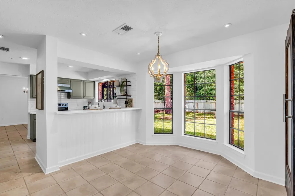 259 E Rainbow Ridge Circle The Woodlands, TX 77381