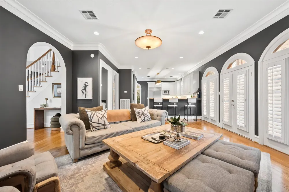 1419 Nantucket Drive Houston, TX 77057