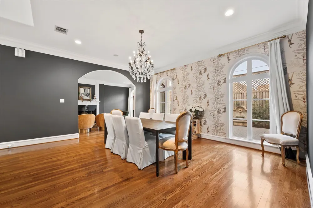1419 Nantucket Drive Houston, TX 77057
