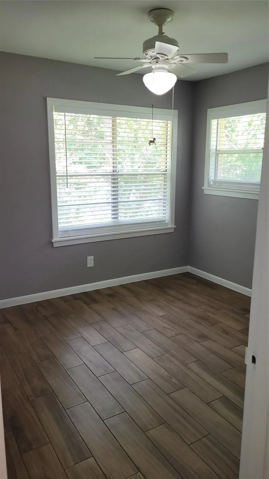 110 Sunset Boulevard Conroe, TX 77303