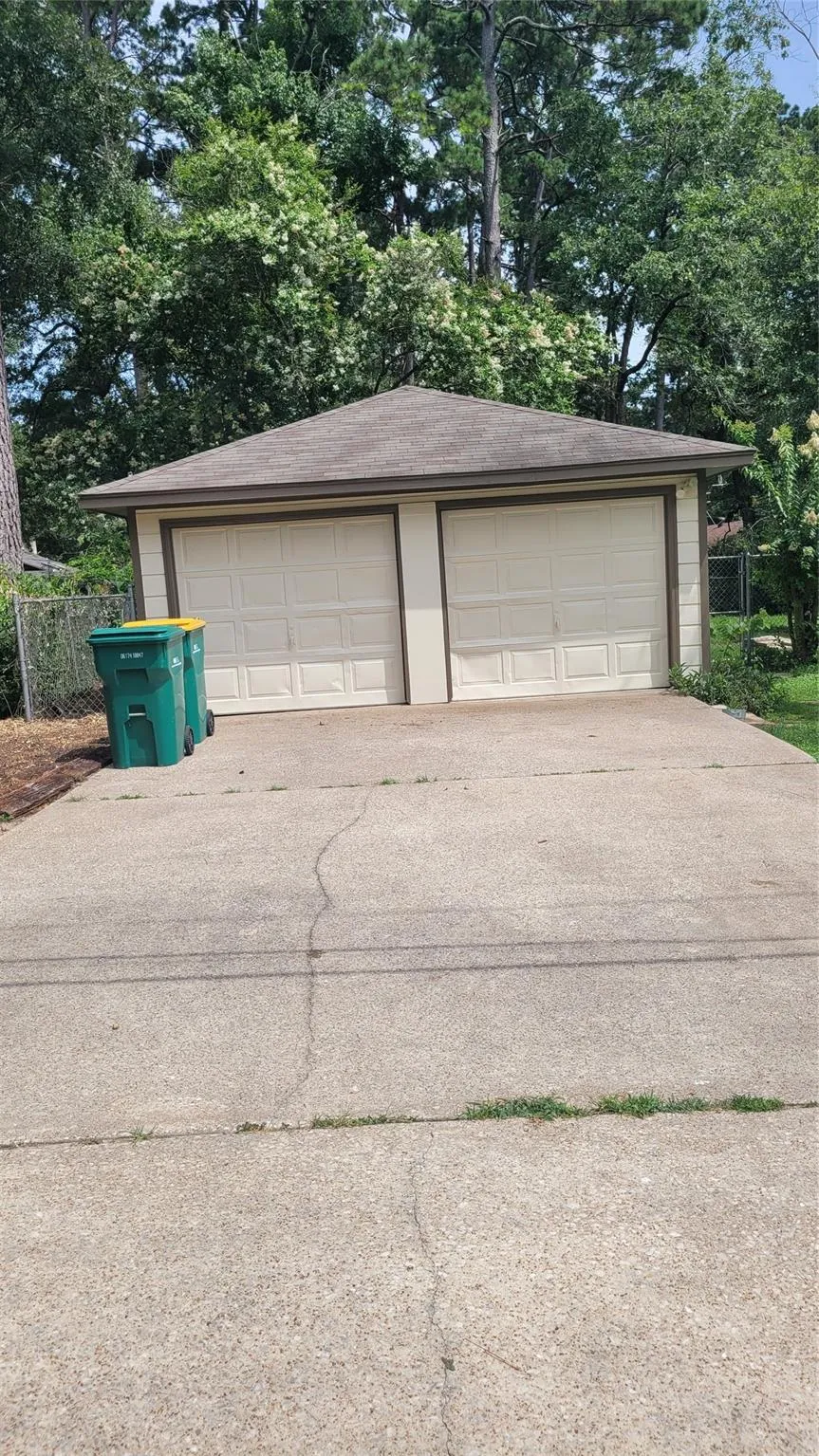 110 Sunset Boulevard Conroe, TX 77303