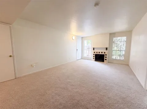 6606 De Moss Drive #1211