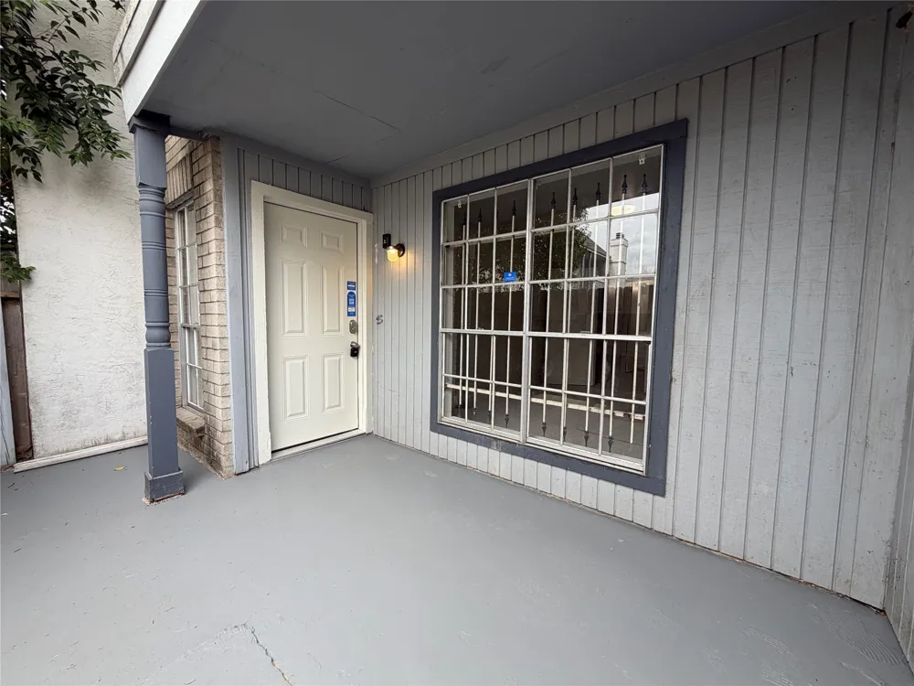 6606 De Moss Drive #1211 Houston, TX 77074