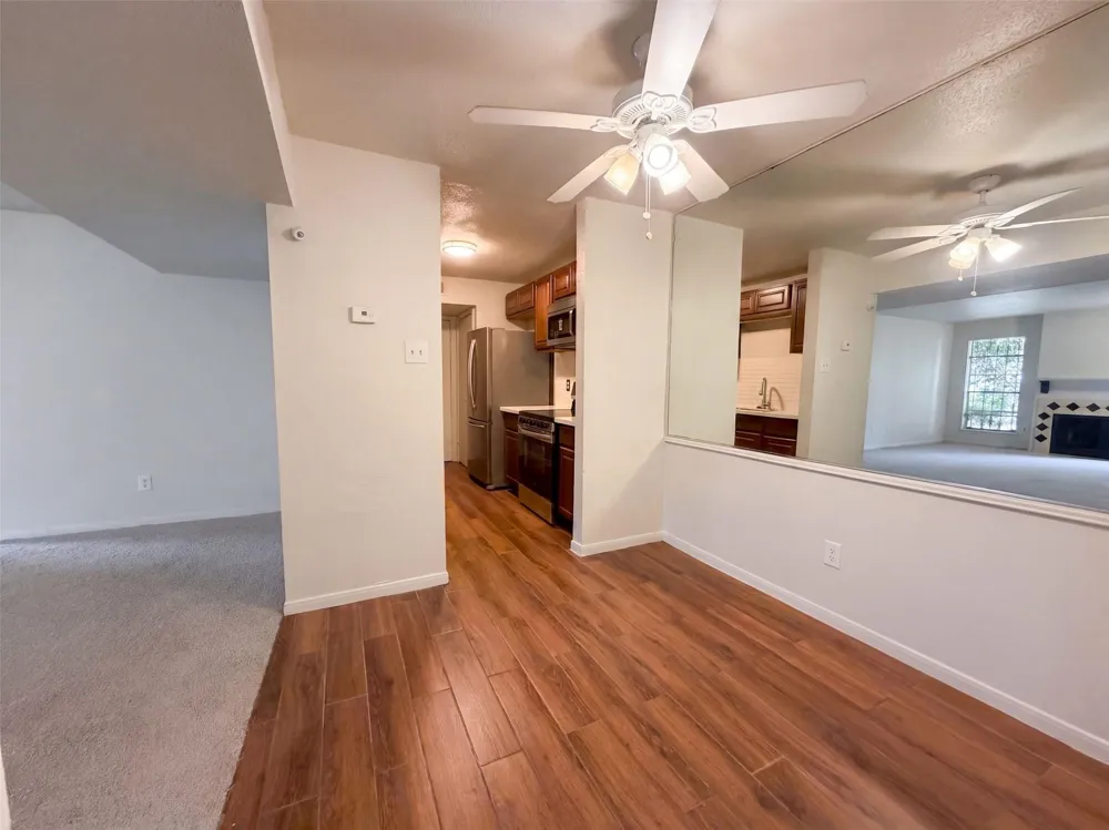 6606 De Moss Drive #1211 Houston, TX 77074