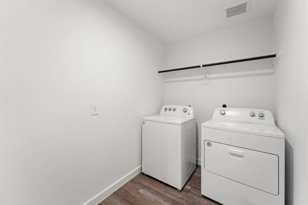 1106 Rayburn Drive Rosharon, TX 77583