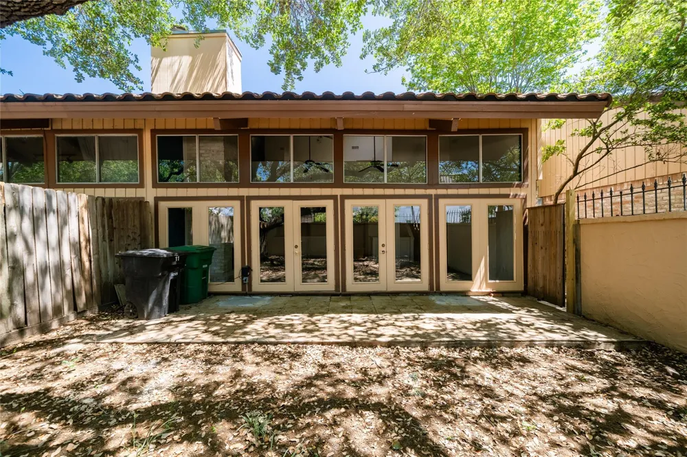5918 San Felipe St Street #11 Houston, TX 77057