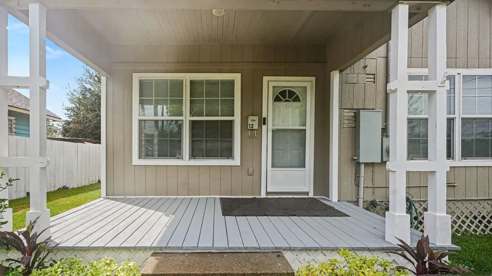 12 E Homan Street Baytown, TX 77520