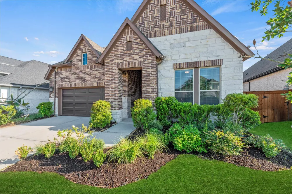 19914 Valentina Pointe Drive Cypress, TX 77433