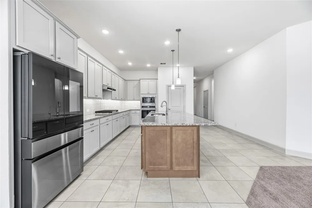 19914 Valentina Pointe Drive Cypress, TX 77433