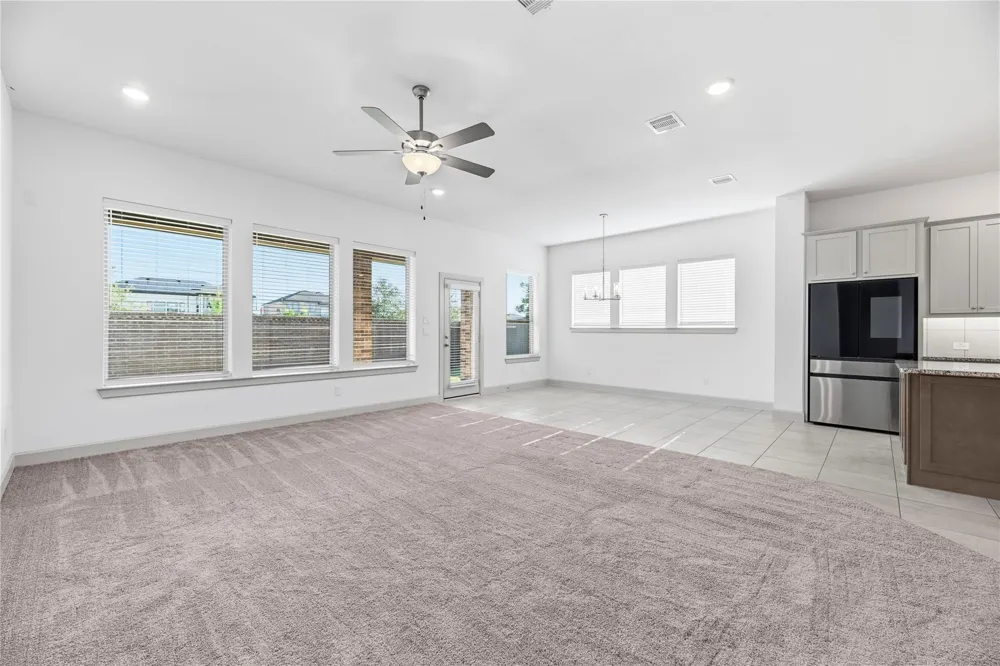 19914 Valentina Pointe Drive Cypress, TX 77433