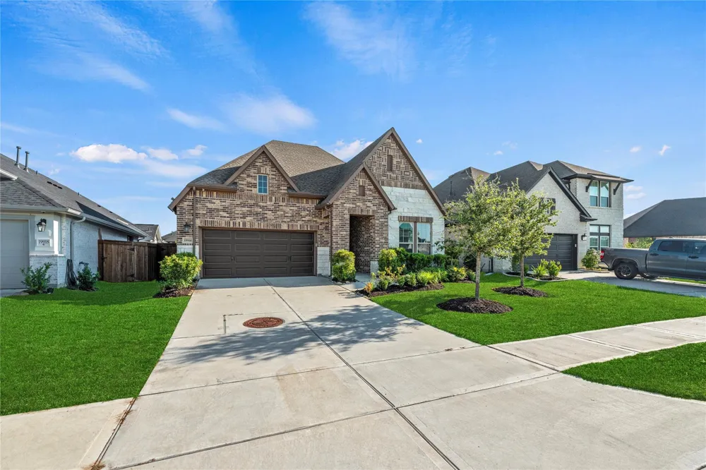 19914 Valentina Pointe Drive Cypress, TX 77433