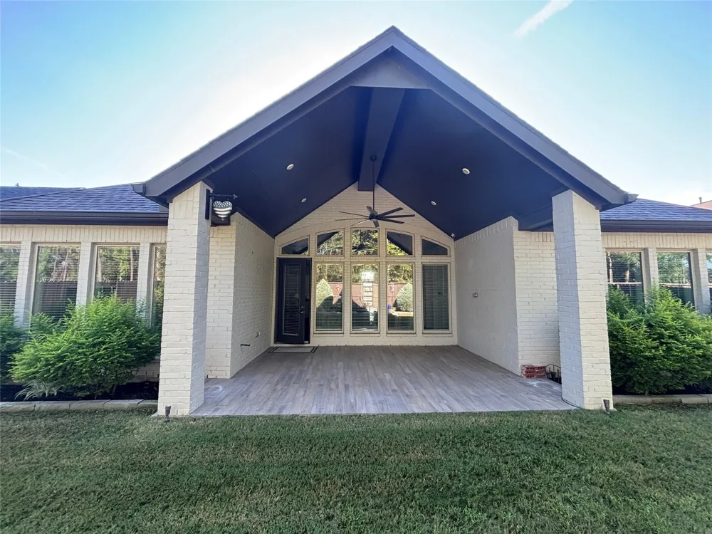 22058 Breakwater Lane Porter, TX 77365