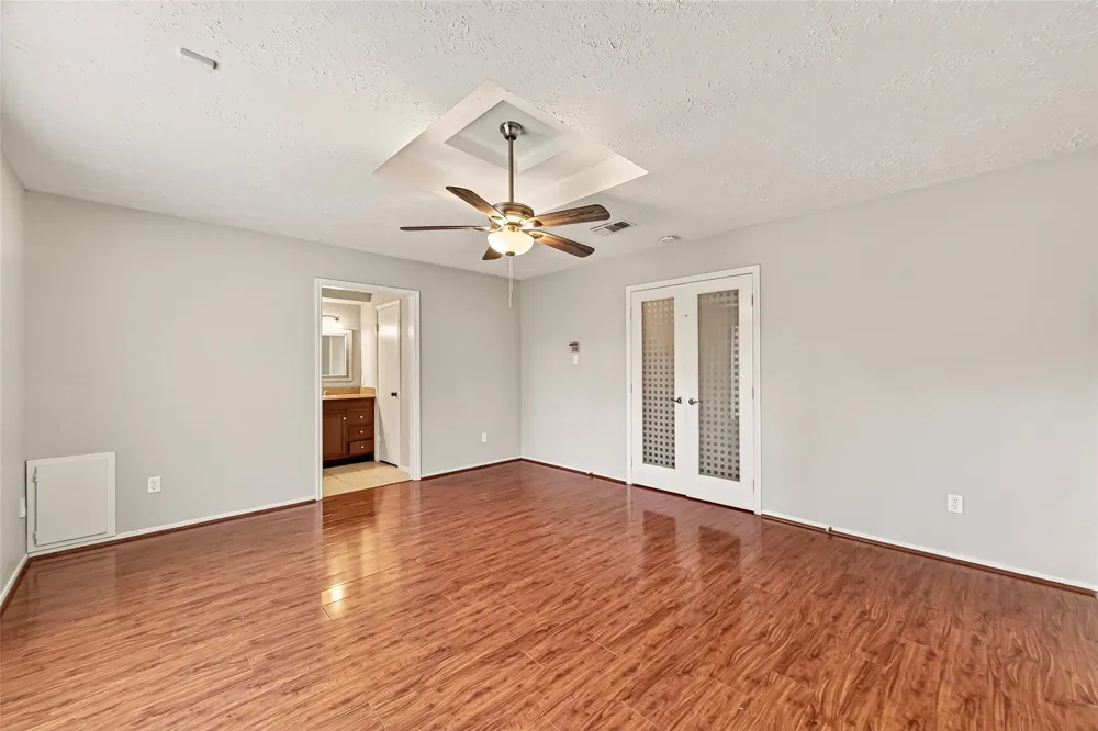 13511 Brook Hollow Drive Sugar Land, TX 77498