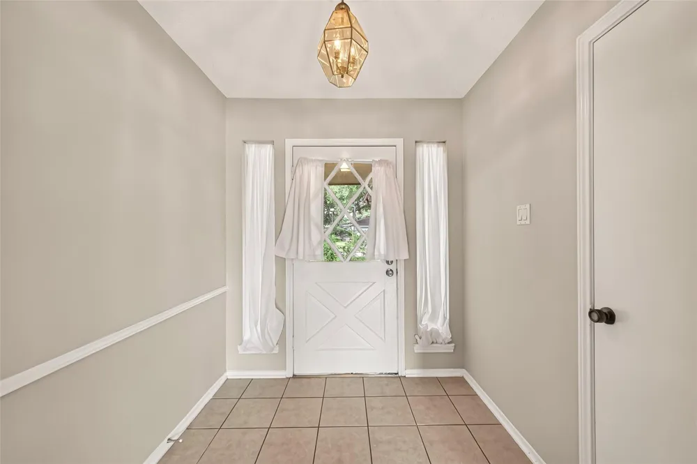 13511 Brook Hollow Drive Sugar Land, TX 77498