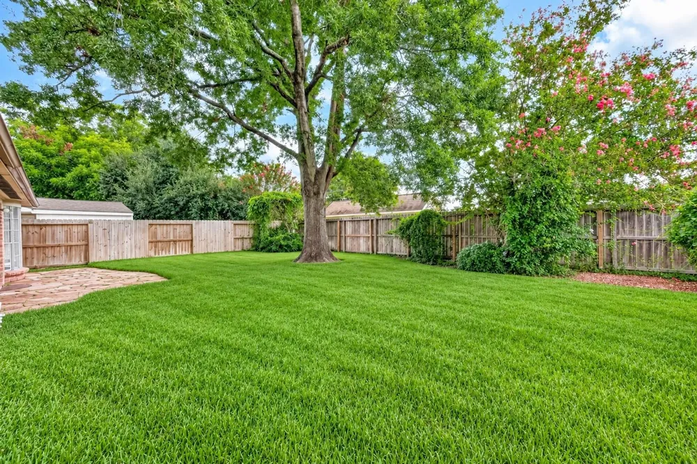 13511 Brook Hollow Drive Sugar Land, TX 77498
