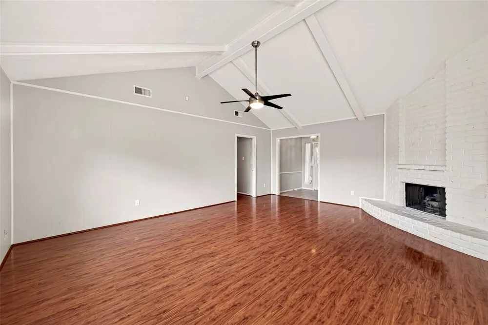 13511 Brook Hollow Drive Sugar Land, TX 77498