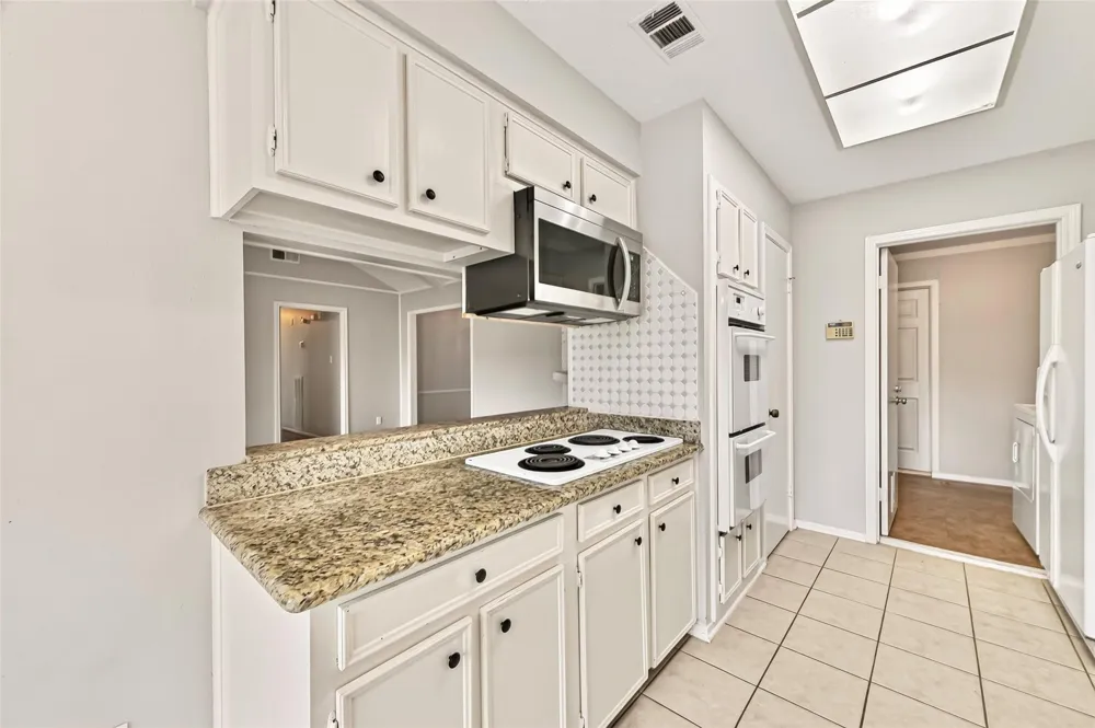 13511 Brook Hollow Drive Sugar Land, TX 77498