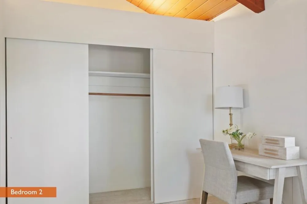 1762 Pilgrim Avenue Mountain View, CA 94040