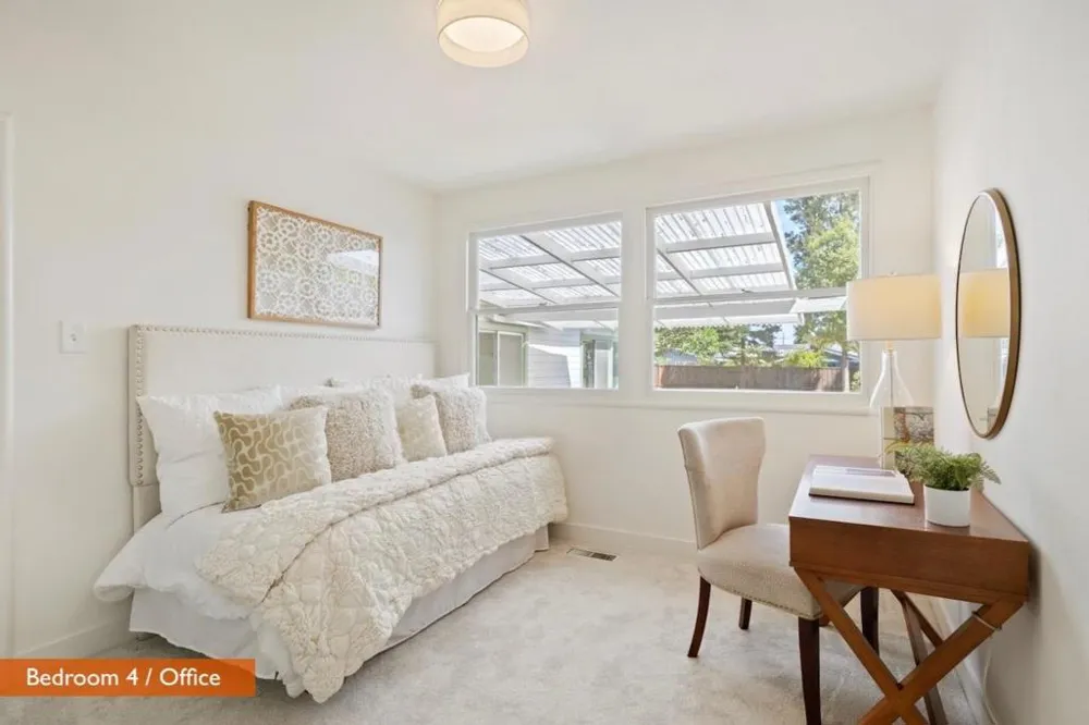 1762 Pilgrim Avenue Mountain View, CA 94040
