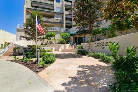 4701 Date Ave #423