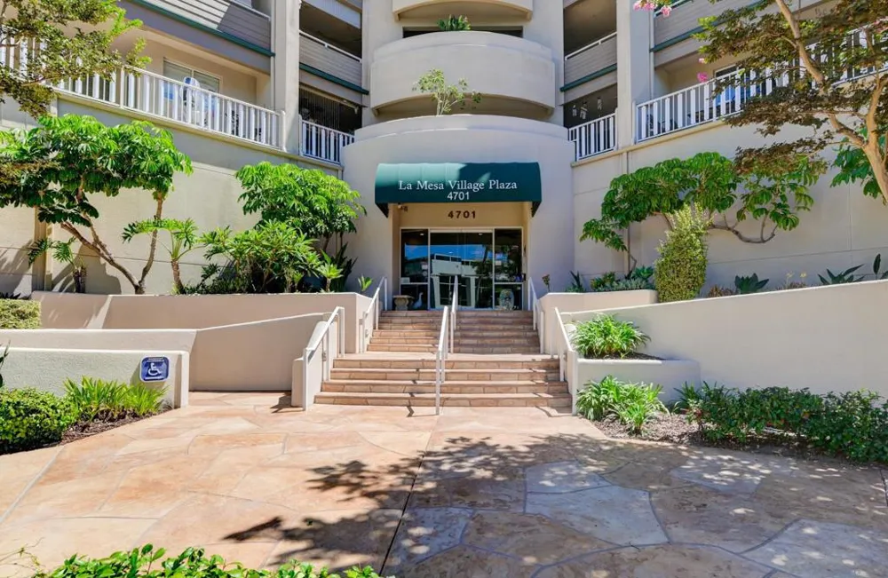 4701 Date Ave #423 La Mesa, CA 91942