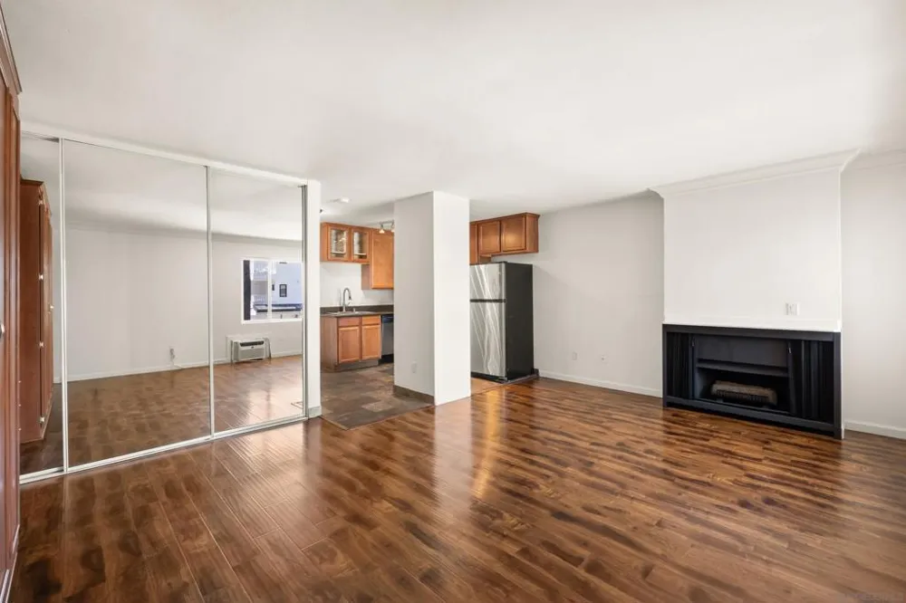 860 Turquoise #132 San Diego, CA 92109