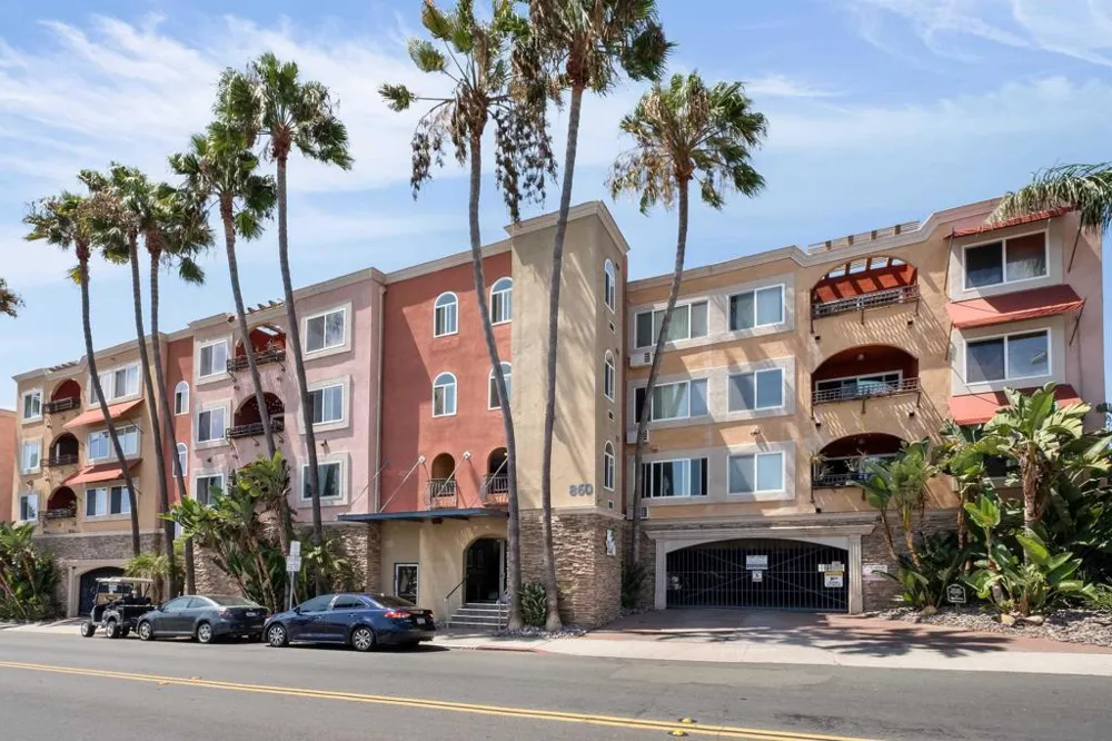 860 Turquoise #132 San Diego, CA 92109