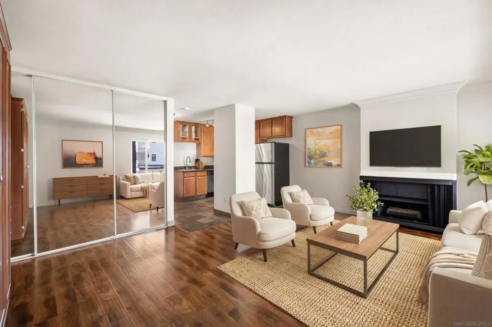 860 Turquoise #132 San Diego, CA 92109
