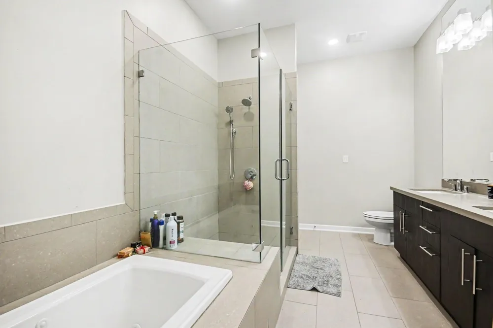4820 Caroline Street #501 Houston, TX 77004