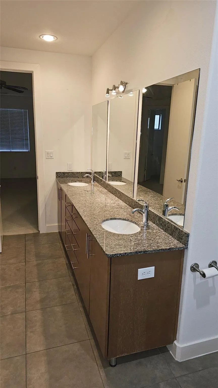 2301 Camden Drive #B Houston, TX 77021