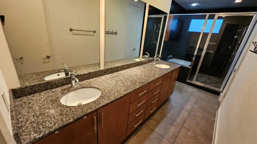2301 Camden Drive #B Houston, TX 77021