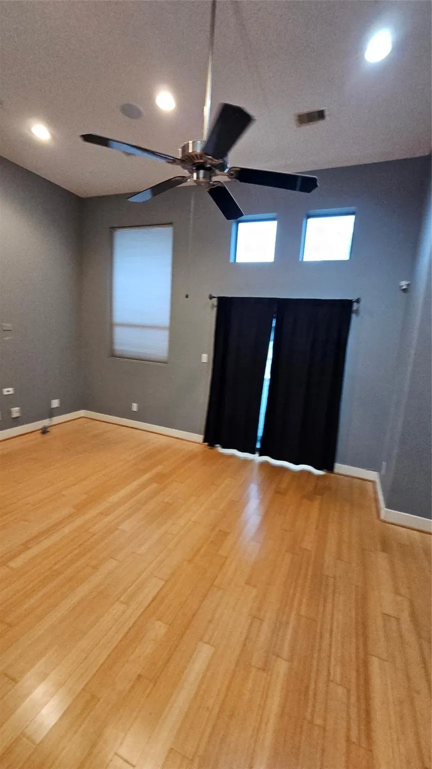 2301 Camden Drive #B Houston, TX 77021