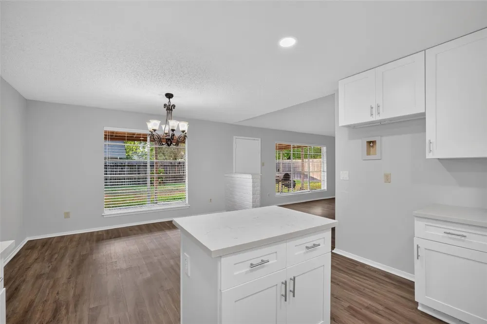 922 Comstock Springs Drive Katy, TX 77450